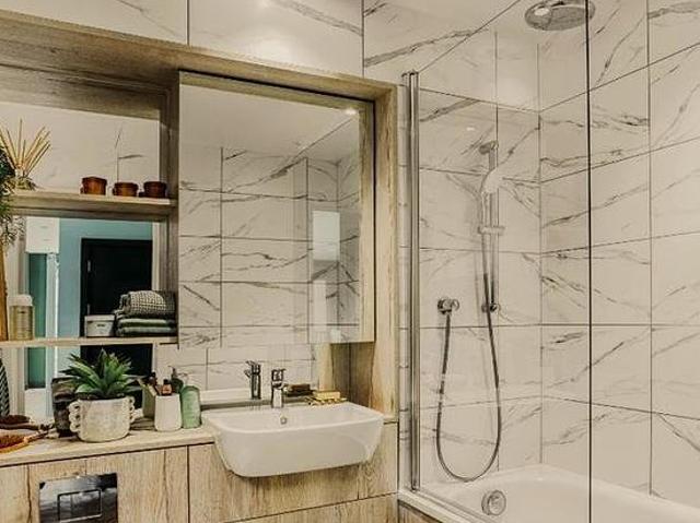 2 bedroom flat in London