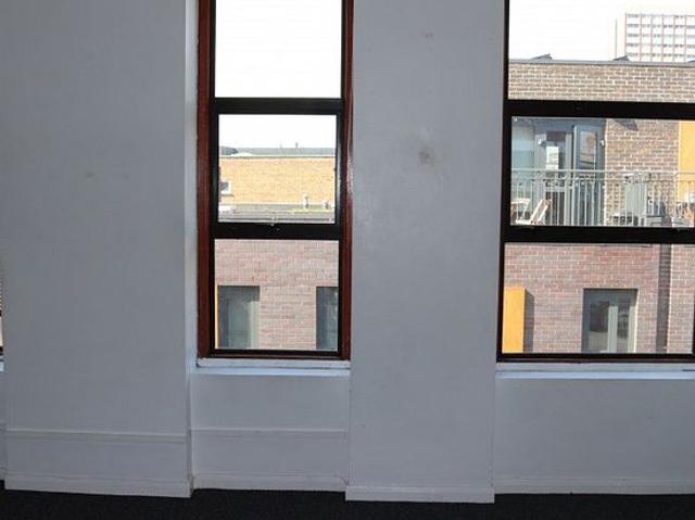2 bedroom flat in London