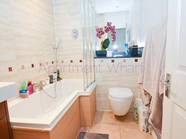 2 bedroom flat in London