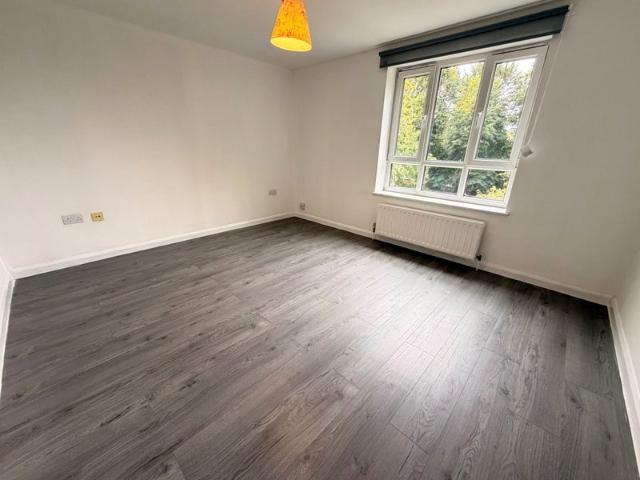 2 Bedroom Flat in Norwood SE25