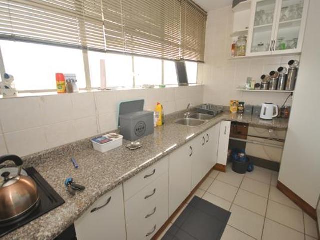 2 Bedroom Flat in Pioneer Park