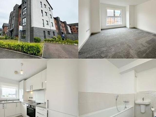 2 bedroom flat in Renfrew