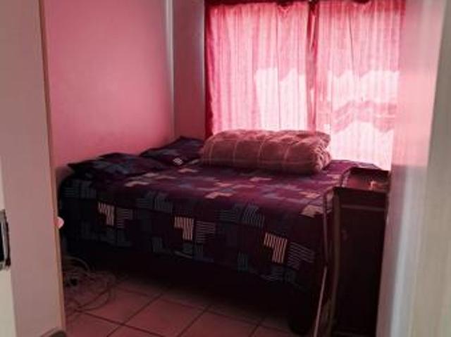 2 Bedroom Flat in Reyno Ridge