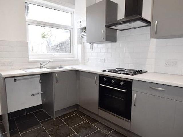 2 bedroom flat in Rotherham