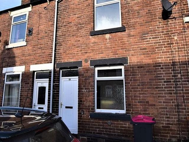 2 bedroom flat in Rotherham