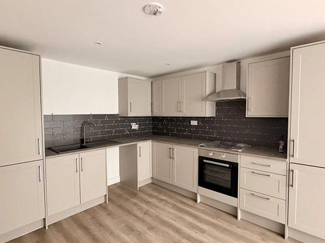 2 bedroom flat in Rotherham