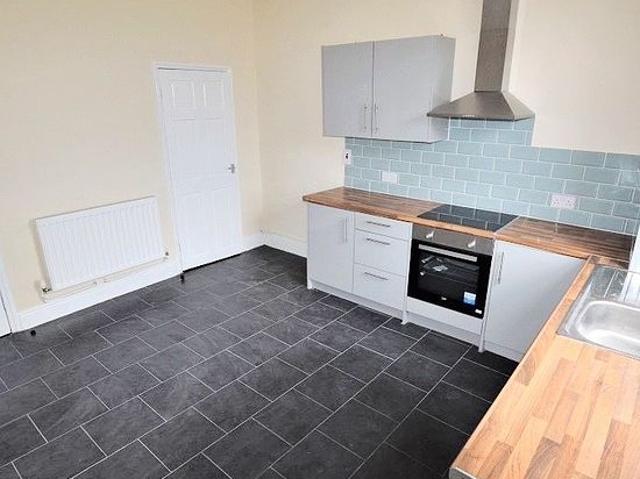 2 bedroom flat in Rotherham