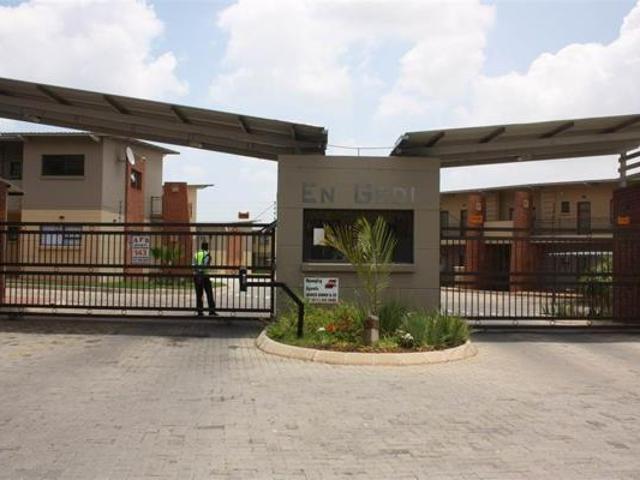2 Bedroom Flat in Rynfield