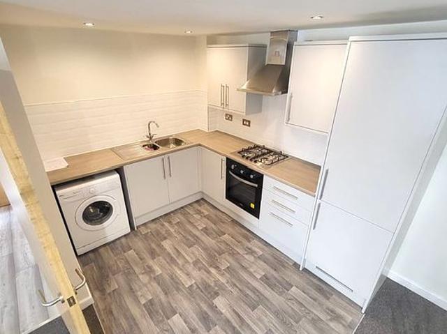 2 bedroom flat in Sheffield
