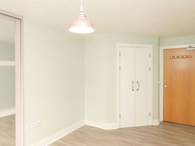 2 bedroom flat in Sheffield
