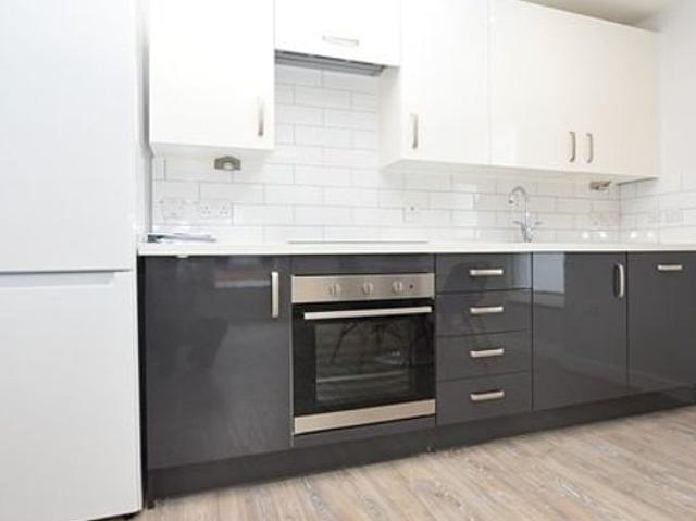 2 bedroom flat in Sheffield