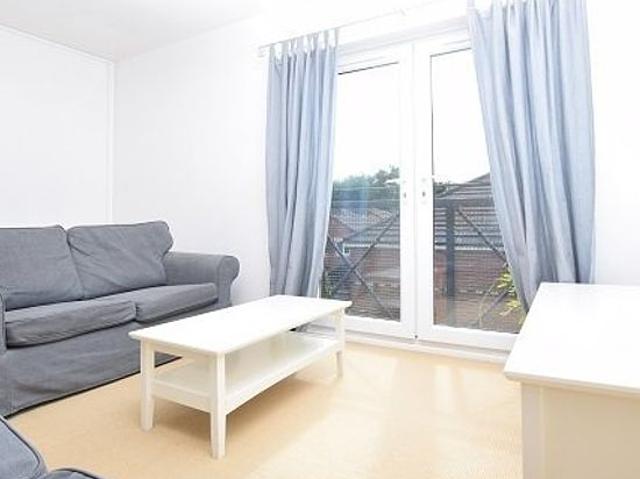 2 bedroom flat in Sheffield