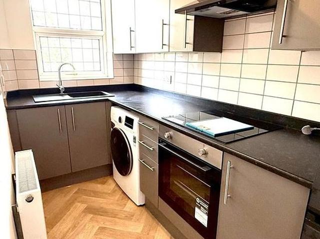 2 bedroom flat in Sheffield