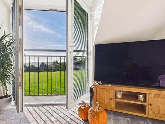 2 bedroom flat in Sheffield