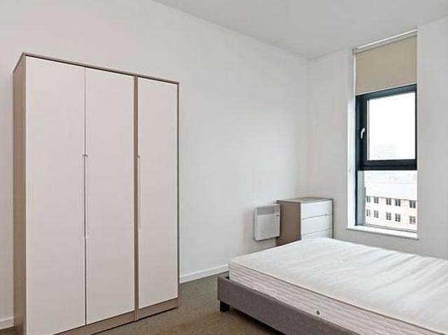 2 bedroom flat in Sheffield