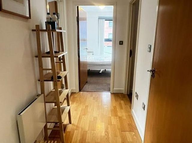 2 bedroom flat in Sheffield