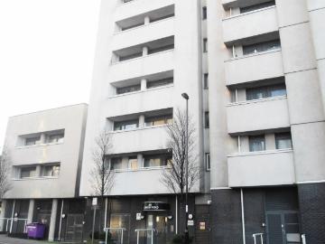 2 Bedroom Flat Let in