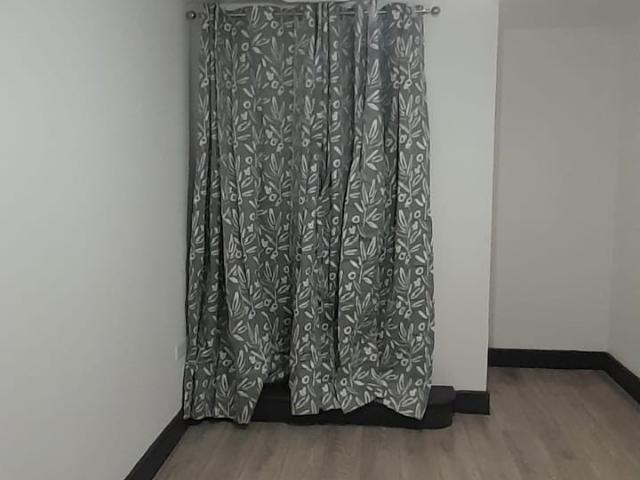 2 Bedroom Flat Let in