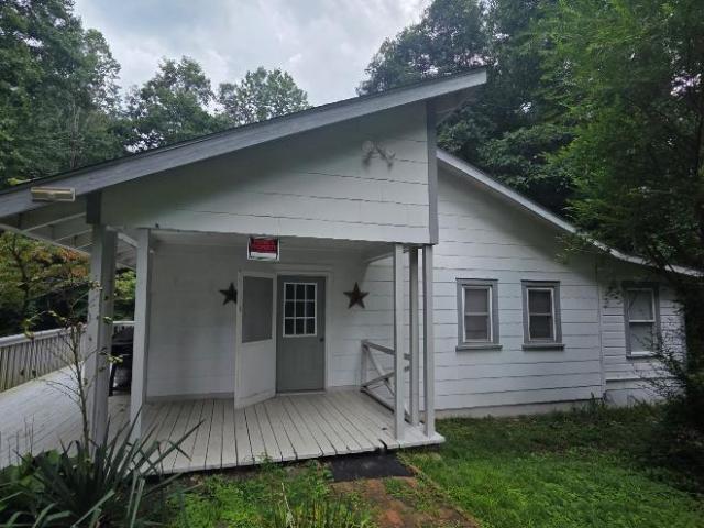 2 bedroom, Flat Rock NC 28731 104935415