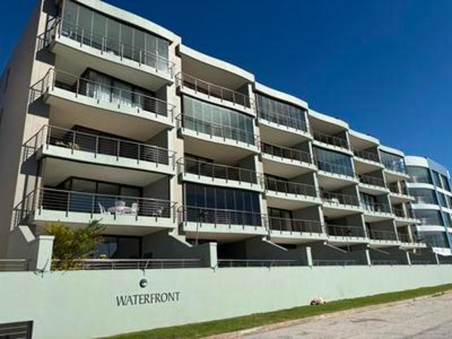 2 bedroom flat/apartment on the market