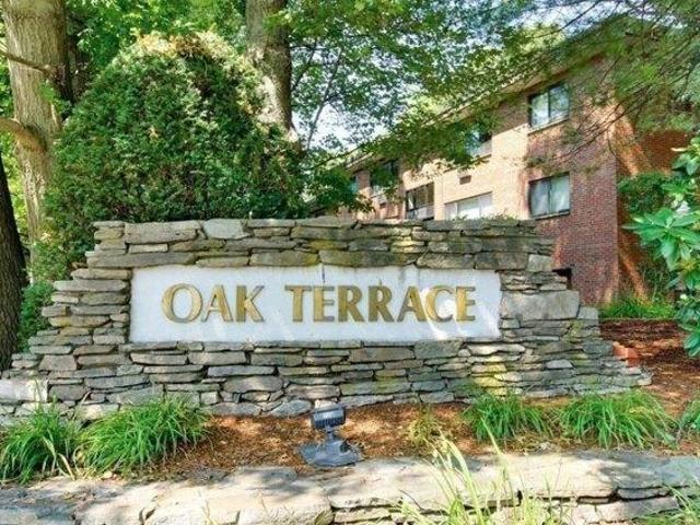 2 bedroom, Framingham MA 01701 105422935