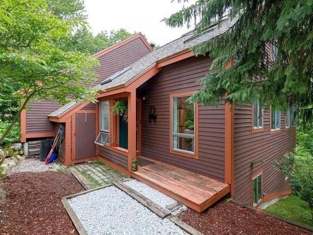 2 bedroom, Francestown NH 03043 105315571