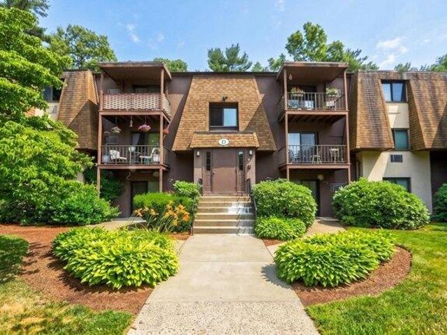 2 bedroom, Franklin MA 02038 105576997