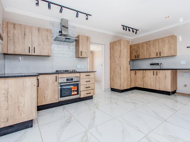 2 Bedroom Freestanding To Let in Marlboro Gardens