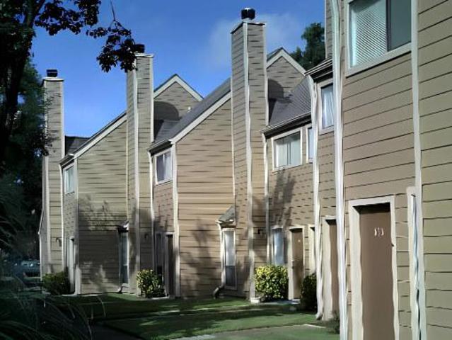 2 bedroom, Friendswood TX 77546 105856514