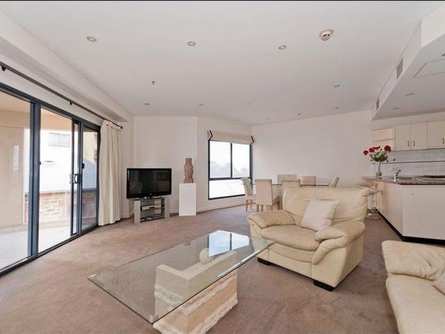 2 Bedroom Fully Furnished Apartment on the City Fringe 6 Month Lease