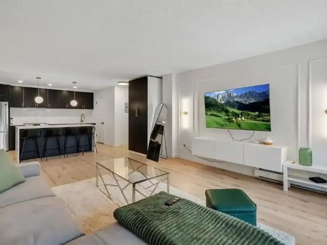 2 bedroom fully furnished — 2 Bedrooms Condo Unit