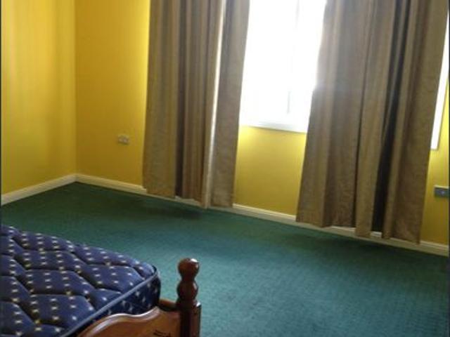 2 bedroom Fully Renovated Property on third floor
