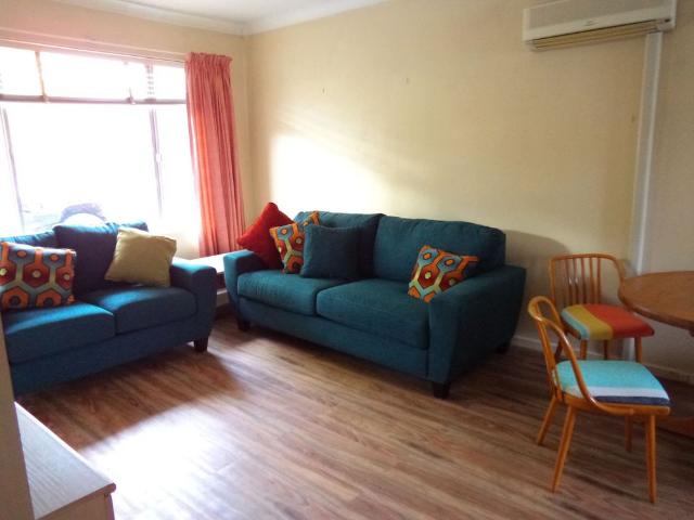 2 bedroom furnished unit Close to CBD