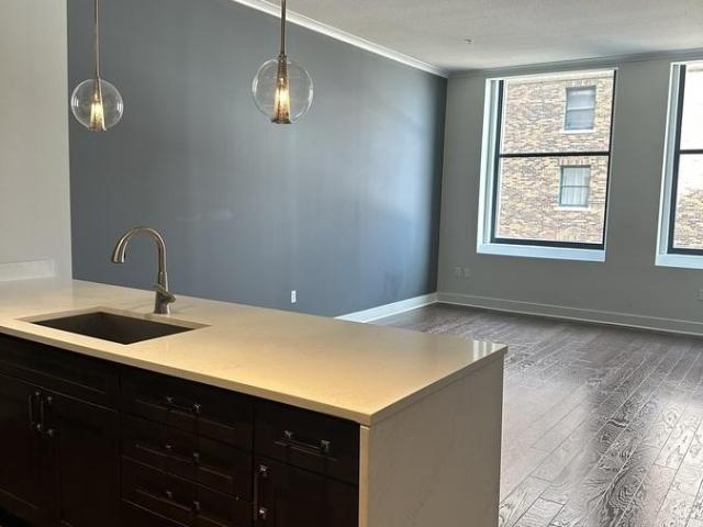 2 bedroom, Kansas City MO 64105 LS93585198