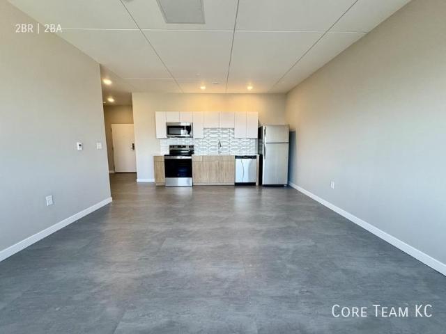 2 bedroom, Kansas City MO 64106 LS95560063