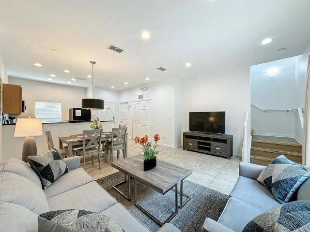 2 bedroom, Kissimmee Kissimmee 34747 3020 105379463