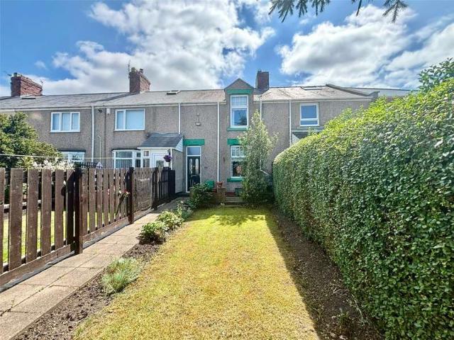 2 Bedroom House