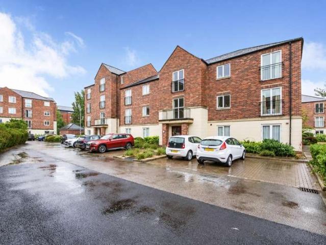 2 Bedroom Apartment Flat