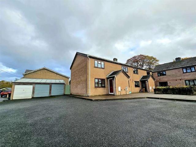 2 Bedroom House