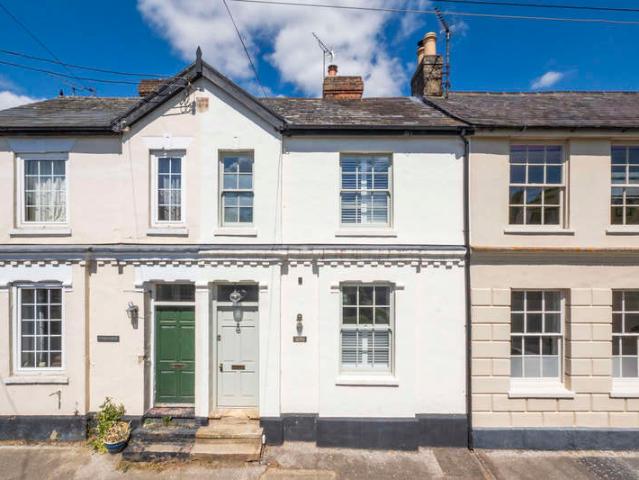 2 Bedroom House
