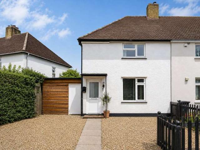 2 Bedroom House