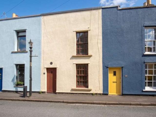 2 Bedroom House