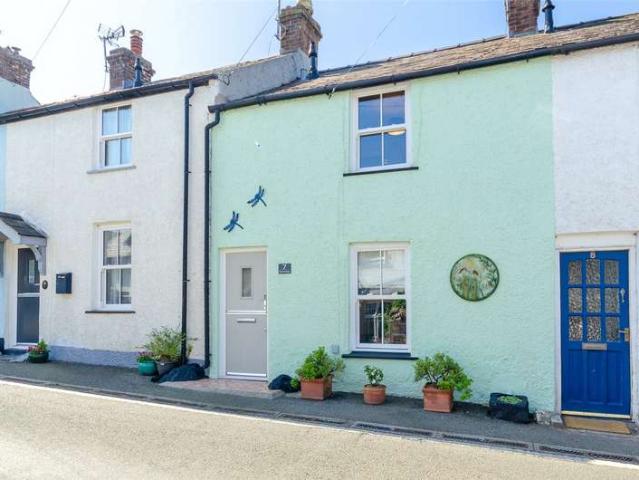 2 Bedroom House