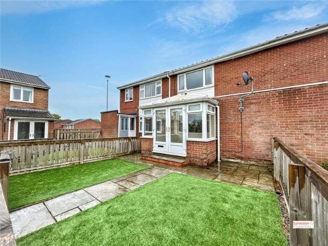 2 Bedroom House