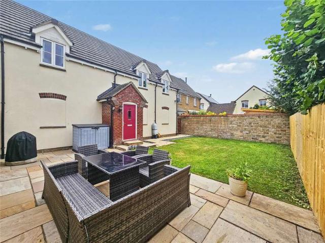 2 Bedroom House