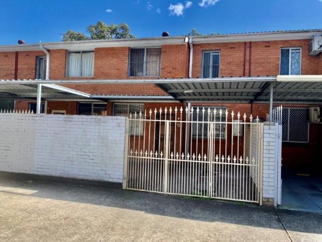 2 Bedroom House Cabramatta, NSW 105863536