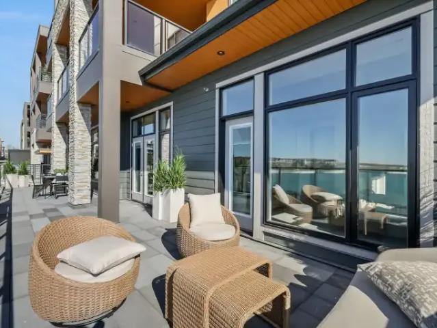 2 Bedroom House Calgary AB 103920388
