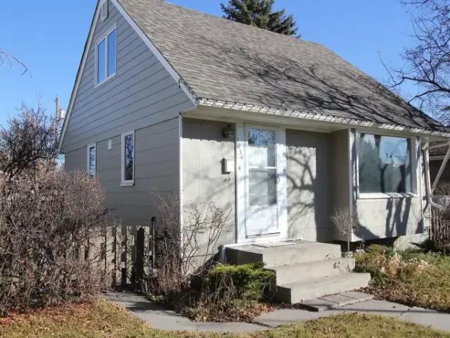 2 Bedroom House Calgary AB 104563269