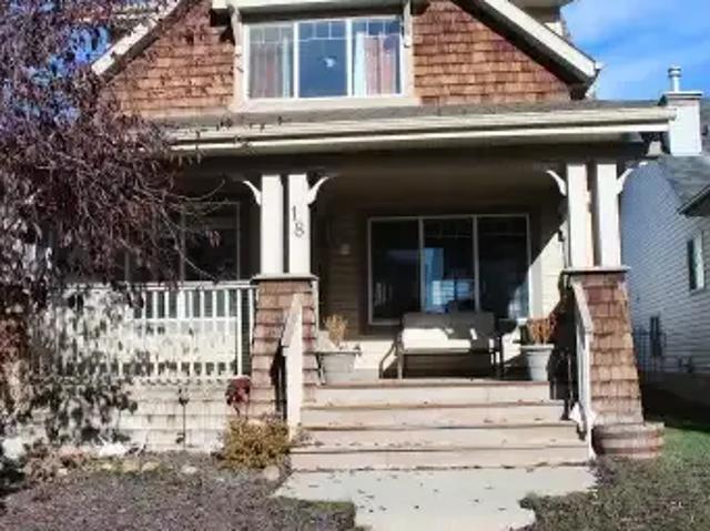 2 Bedroom House Calgary AB 105601735