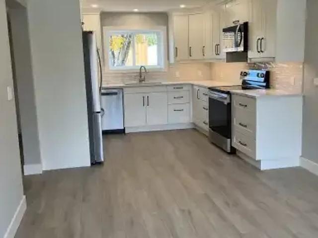2 Bedroom House Calgary AB 105334211
